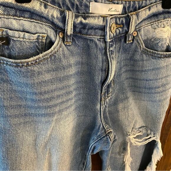 KanCan Women's Distressed Straight Leg Jeans Size 3/25 Light Wash Cotton Denim - Picture 3 of 8